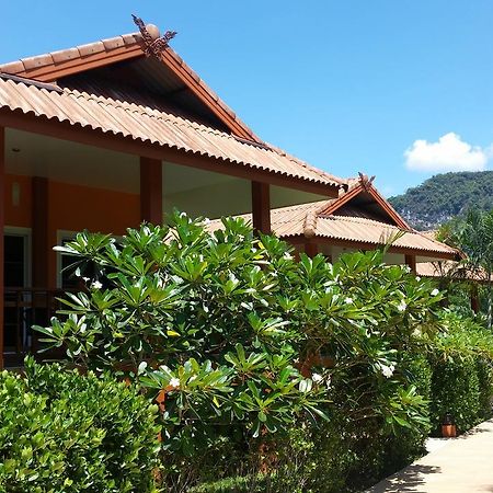 Khao Sok Jasmine Garden Resort - Sha Certified Khao Sok National Park Bagian luar foto